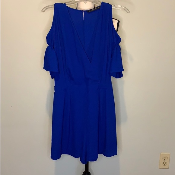 Zara Cold Shoulder Romper - XS - Picture 3 of 7
